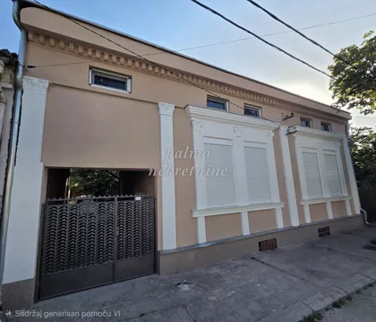Centar preko Lepenice | 4zida.rs