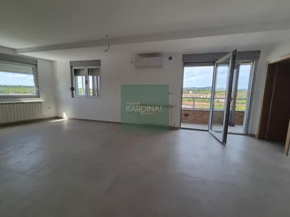 Vašarište | 4zida.rs