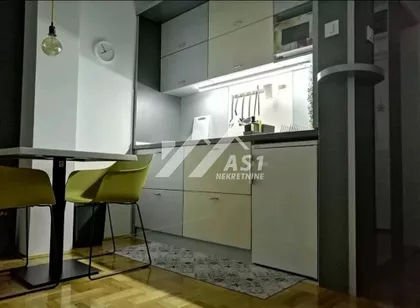 Braće Ribnikar | 4zida.rs