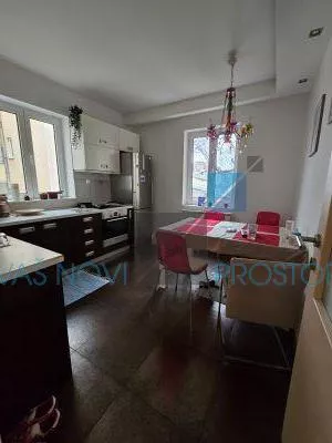 Miloša Zečevića | 4zida.rs