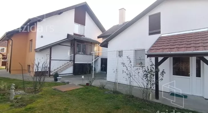 Kuća | 4zida