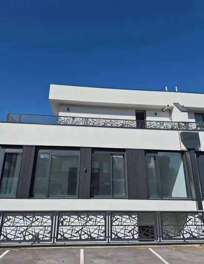 Sremska Kamenica | 4zida.rs