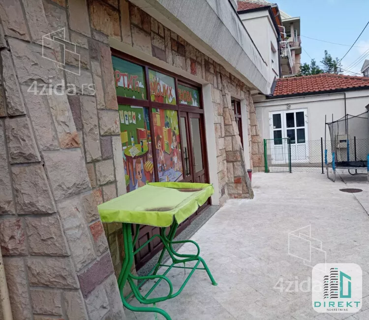 Poslovni prostor | 4zida