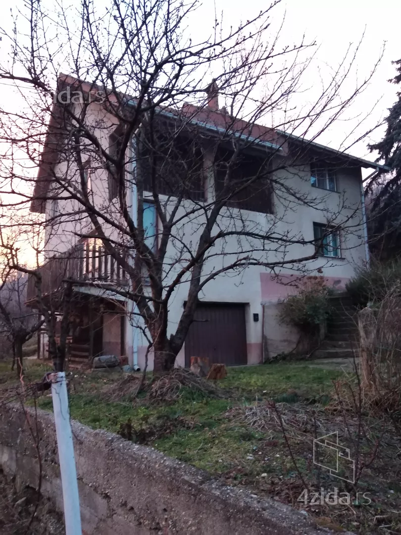 2-etažna kuća | 4zida