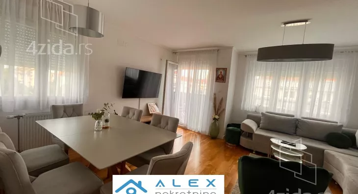 Petosoban stan | 4zida