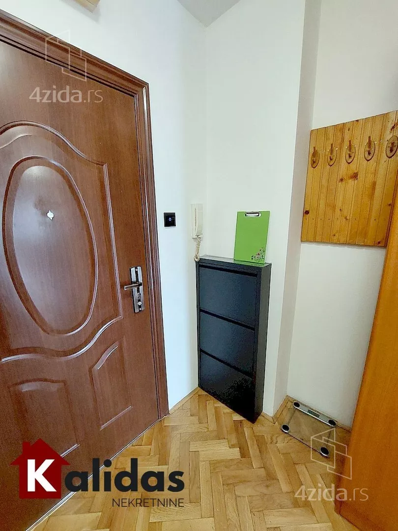 Garsonjera | 4zida