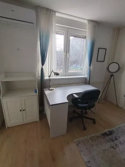 Pariske Komune | 4zida.rs