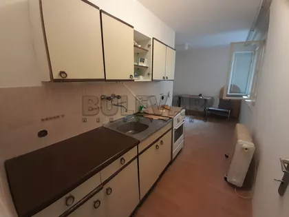 Strahinjića Bana | 4zida.rs