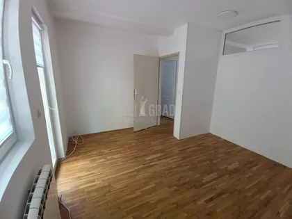 Lole Ribara | 4zida.rs