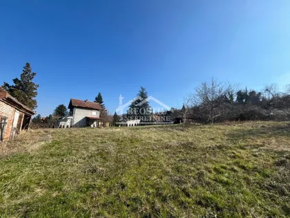 Jugovo Vikend Naselje | 4zida.rs