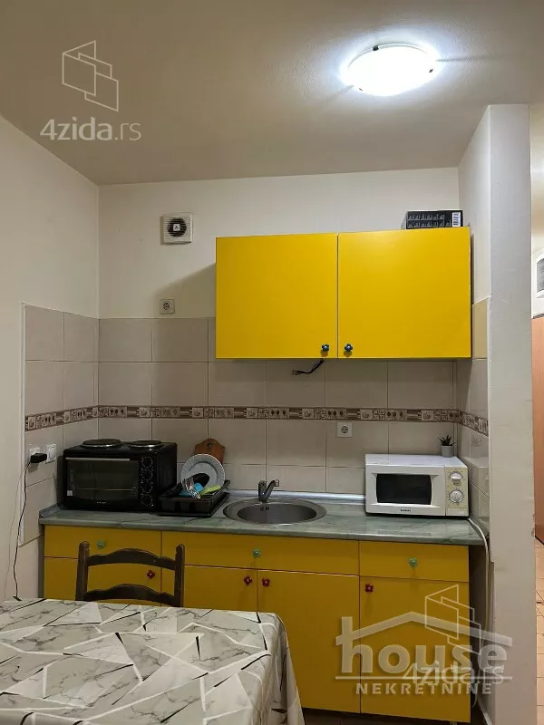 Garsonjera | 4zida