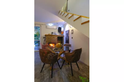Stari Vinogradi | 4zida.rs