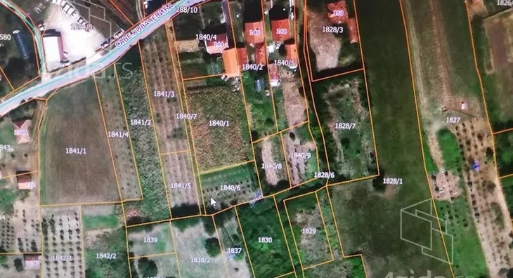 Poljoprivredno zemljište | 4zida