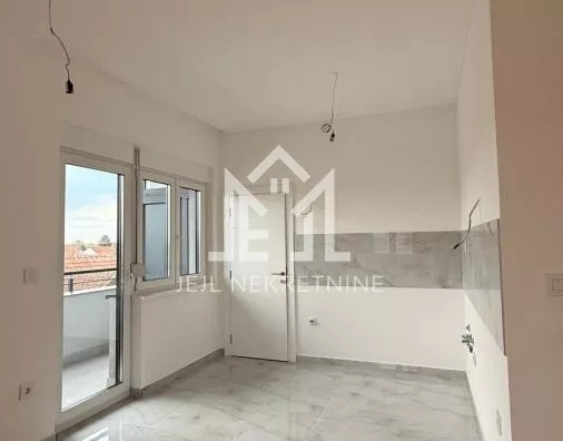 Osmosoban stan | 4zida