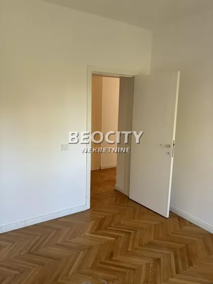 Maksima Gorkog | 4zida.rs