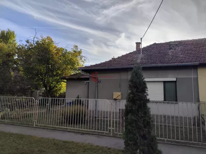 Kertvaroš | 4zida.rs