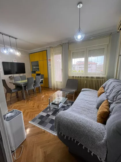 Gradske lokacije | 4zida.rs