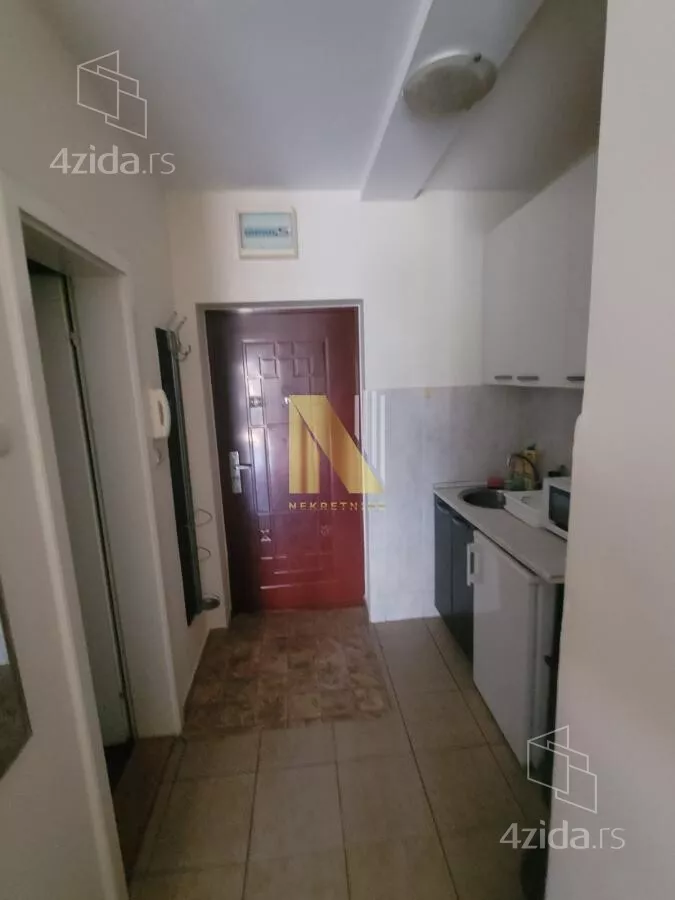 Garsonjera | 4zida