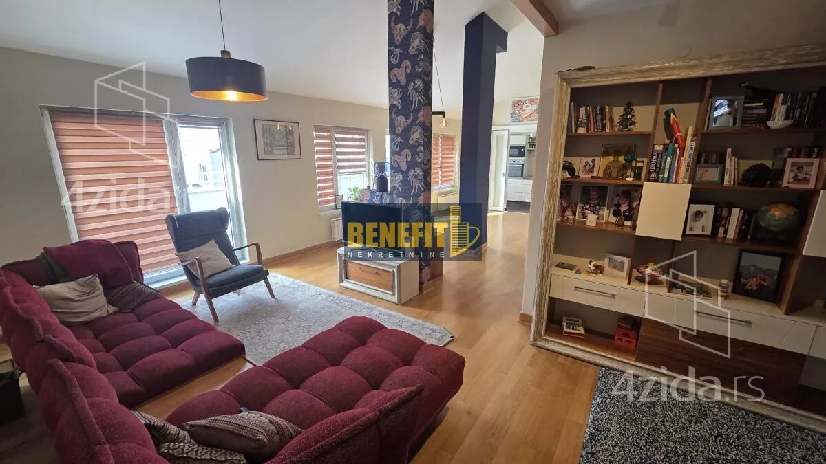 Petosoban stan | 4zida