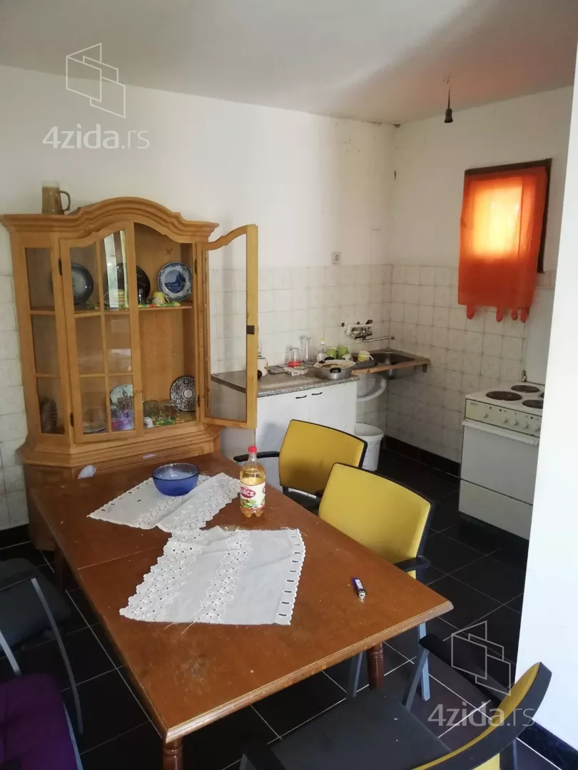 3-etažna kuća | 4zida