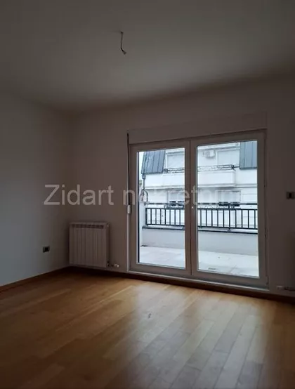 Bože Jankovića | 4zida.rs
