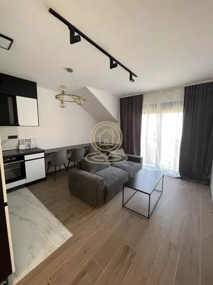 Izvidnička | 4zida.rs