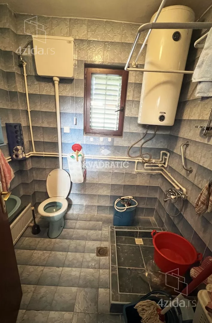 4-etažna kuća | 4zida