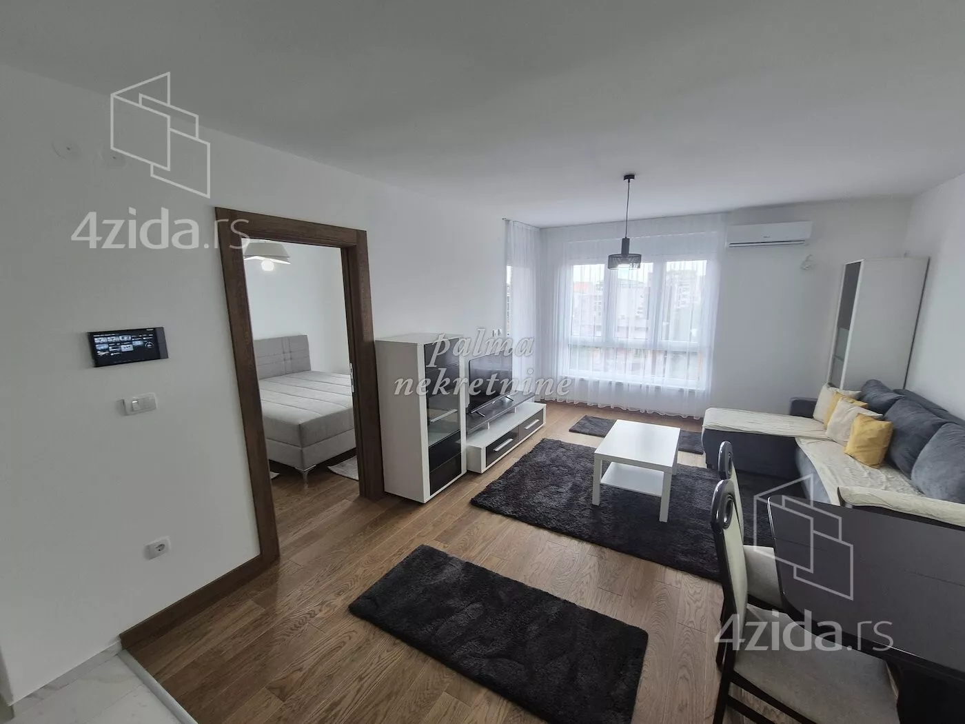 Jednoiposoban stan | 4zida