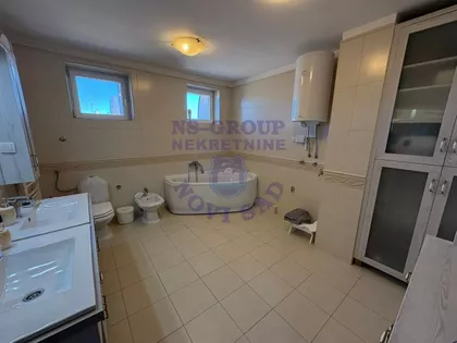 Somborska rampa | 4zida.rs