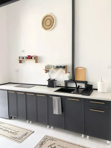 Trifkovićev trg | 4zida.rs