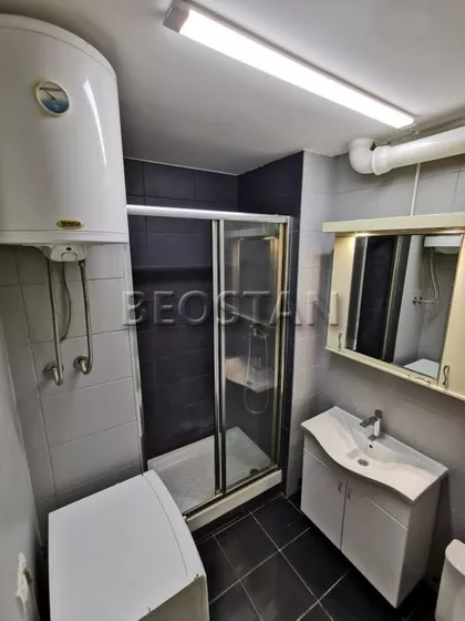 Omladinskih brigada | 4zida.rs