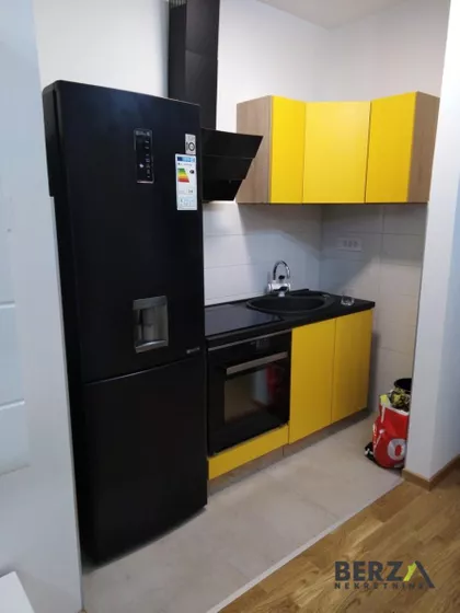 Cara Dušana | 4zida.rs