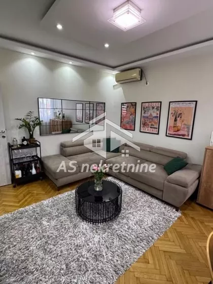 Učiteljsko Naselje | 4zida.rs