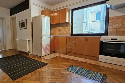 Niška | 4zida.rs