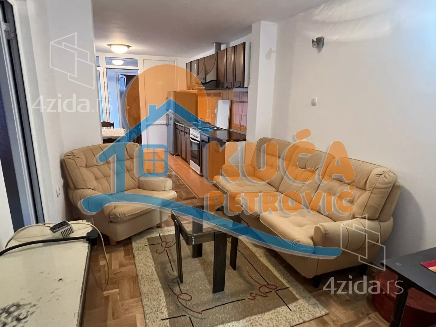 Dvoiposoban stan | 4zida