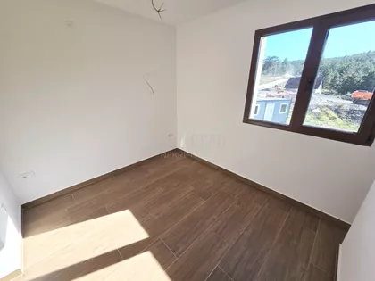 Belog narcisa | 4zida.rs