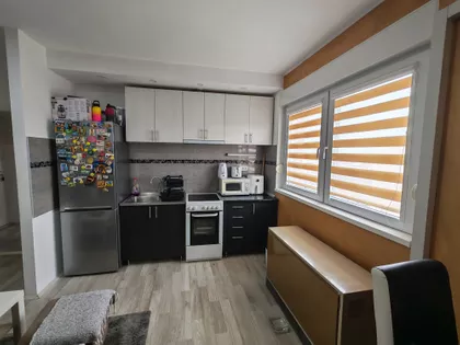 Gradske lokacije | 4zida.rs