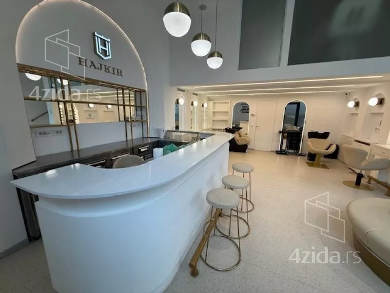 Lokal | 4zida