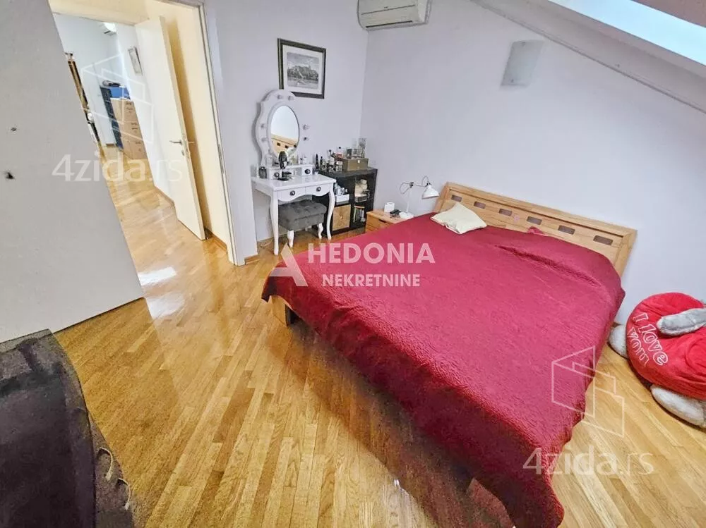 Šestosoban stan | 4zida