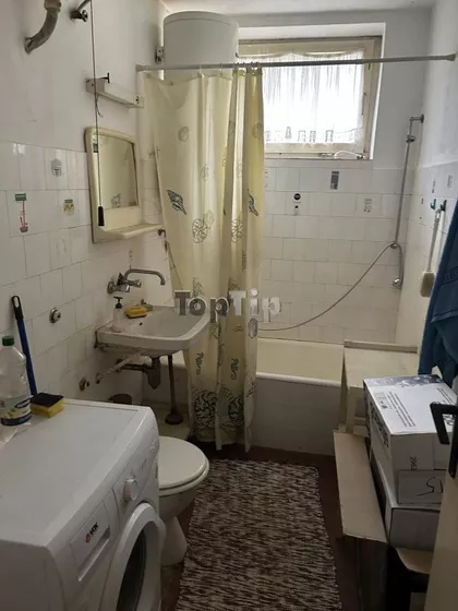 Mali Radanovac | 4zida.rs