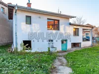 Donja Vrežina, Pantelej, Gradske lokacije, Niš | 4zida.rs