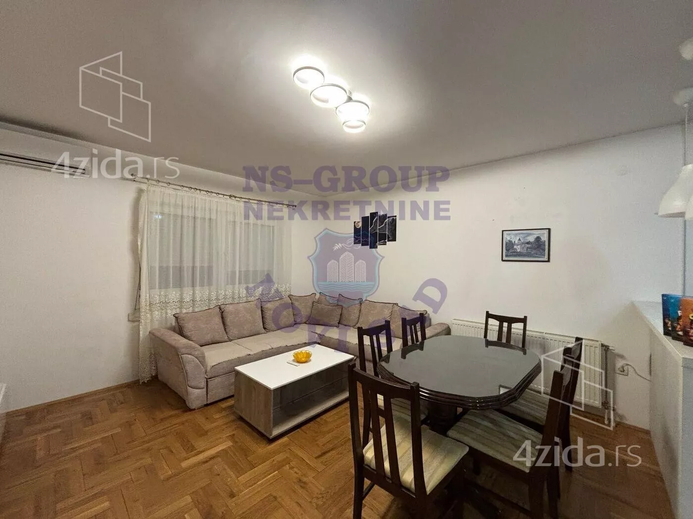 Troiposoban stan | 4zida