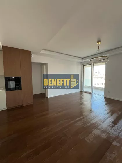 Hram Svetog Save | 4zida.rs