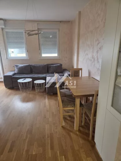 Somborska | 4zida.rs