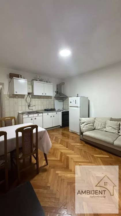 Banovo Brdo | 4zida.rs