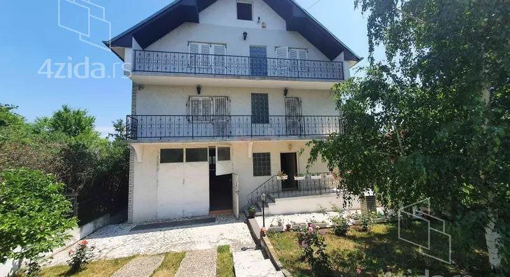Kuća | 4zida