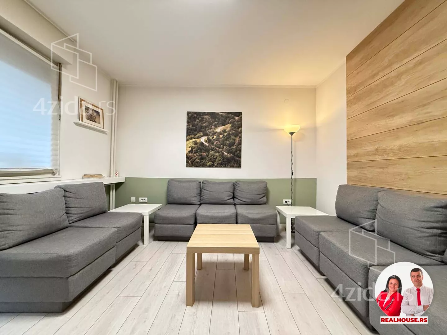 Jednoiposoban stan | 4zida