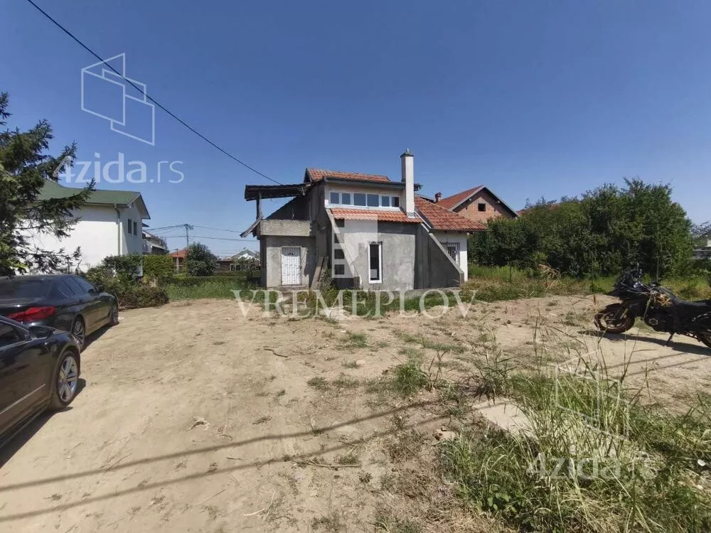3-etažna kuća | 4zida
