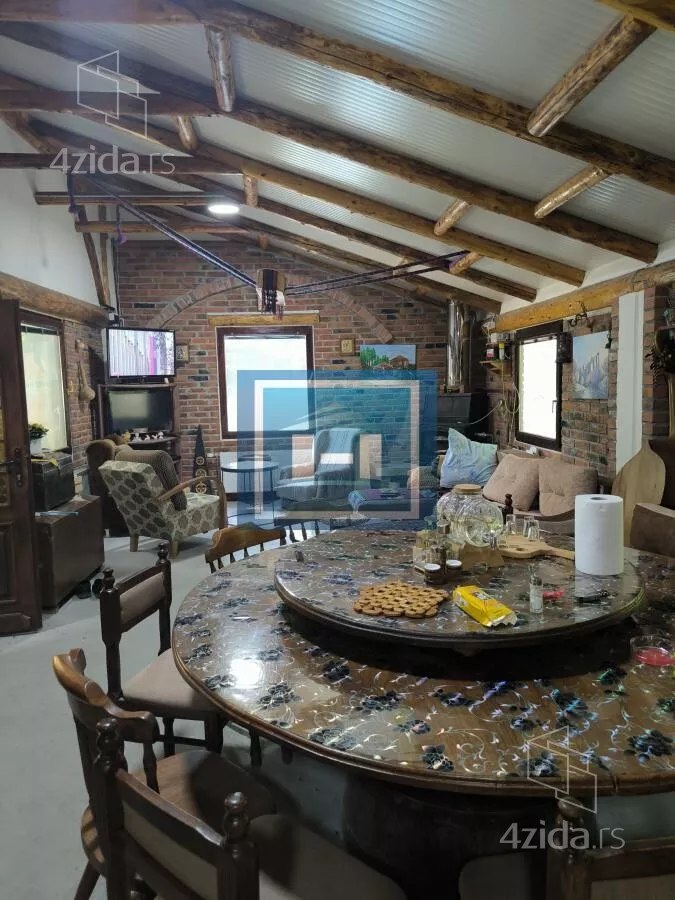 Ugostiteljski objekat | 4zida