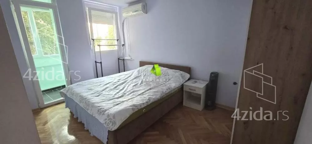 Kancelarija | 4zida